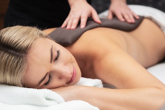 Augustinian massage 80 minutes with relax in wellness